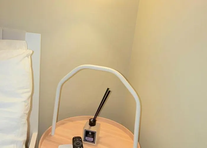 Value-beautiful 1br In The Heart Of Makati W Wifi, Washer-dryer, Pool & Gym Manila